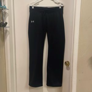 Under Armour Women’s athletic pants Size M